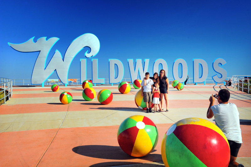 wildwoods-sign